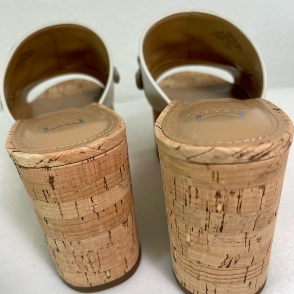 Marc Fisher LTD Vaneda Platform Slide Sandals - Picture 9 of 15